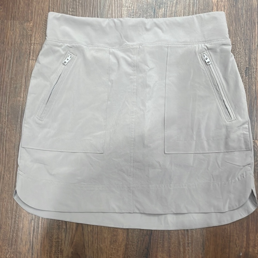 Athleta Womens Chelsea Skirt Skort 2 Gray Stretch Zip Pockets Tennis Golf